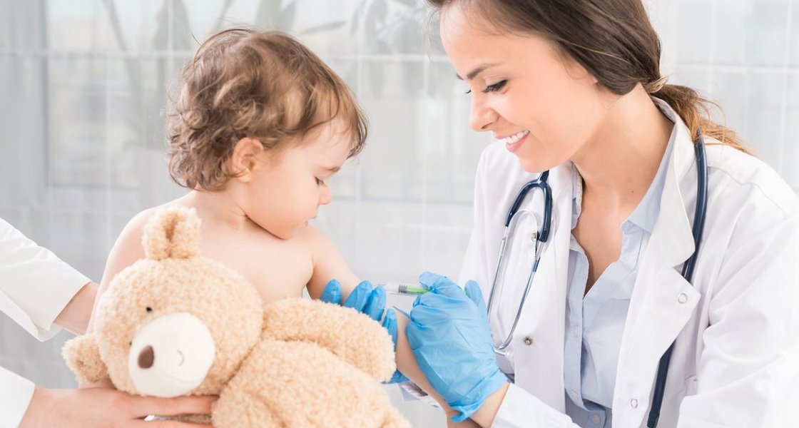 Você sabe quais são as vacinas recomendadas no primeiro ano de vida do bebê?